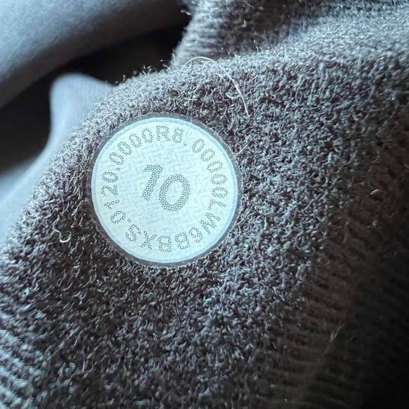 Lululemon Seek Softness Mid Rise Wide Leg Crop size 10 - Picture 6 of 7